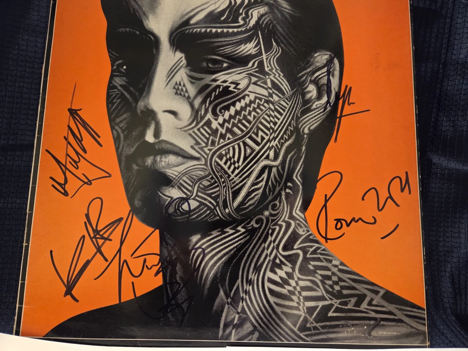 Autographed Rolling Stones Album/Tattoo You(all 5)- PSA & Epperson Certs, изображение 5
