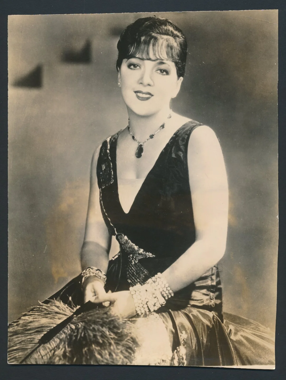 Irene Bordoni - 1941 Signed Album Page w/ 1929 Orig. Trimmed Still (d.1953), изображение 5