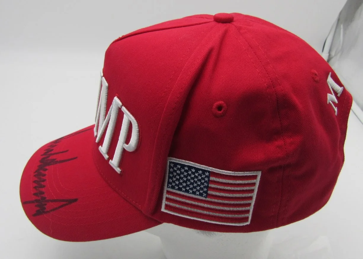 President Donald Trump Signed/Auto "TRUMP" Baseball Hat PSA/DNA Full LOA 204887, изображение 5