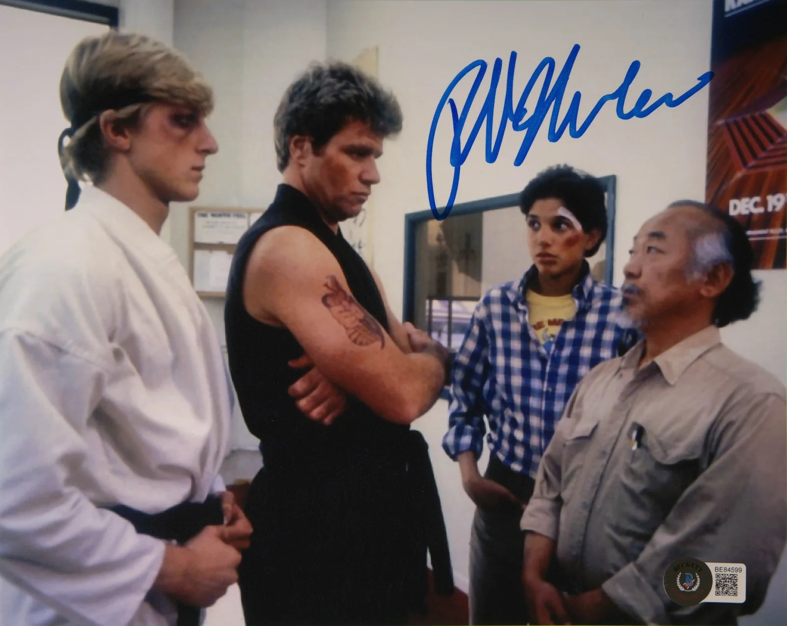 Ralph Macchio — Ralph Macchio Signed 8x10 Photo "Wax On, Wax Off" Beckett COA Private Signing, изображение 2