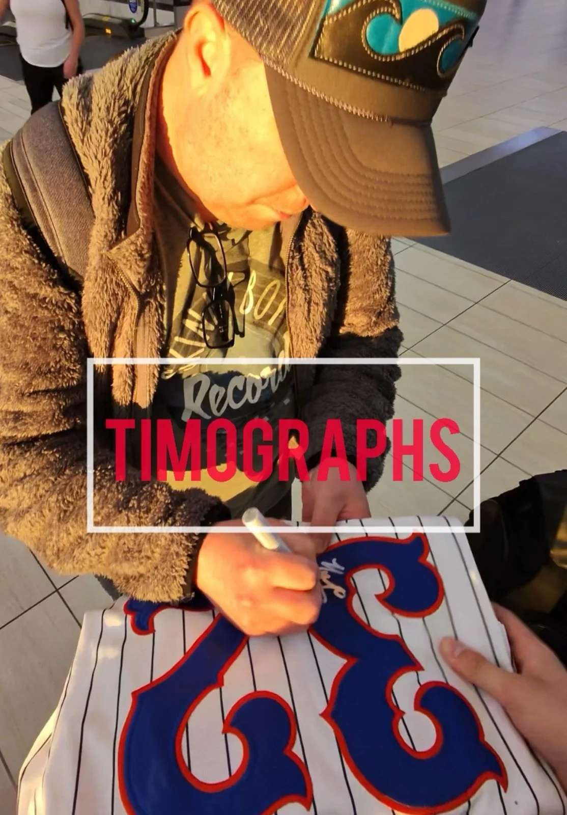 NICK SWARDSON SIGNED ‘THE BENCHWARMERS’ JERSEY (HOWIE) EXACT VIDEO PROOF JSA COA, image 2