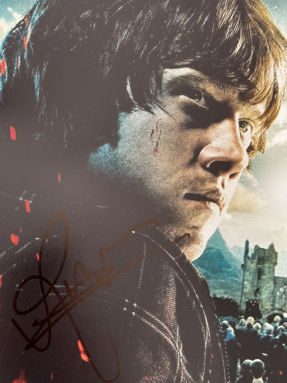 Rupert Grint — Rupert Grint signed Ron Weasley 8x10 photo - Harry Potter Deathly Hallows, image 2