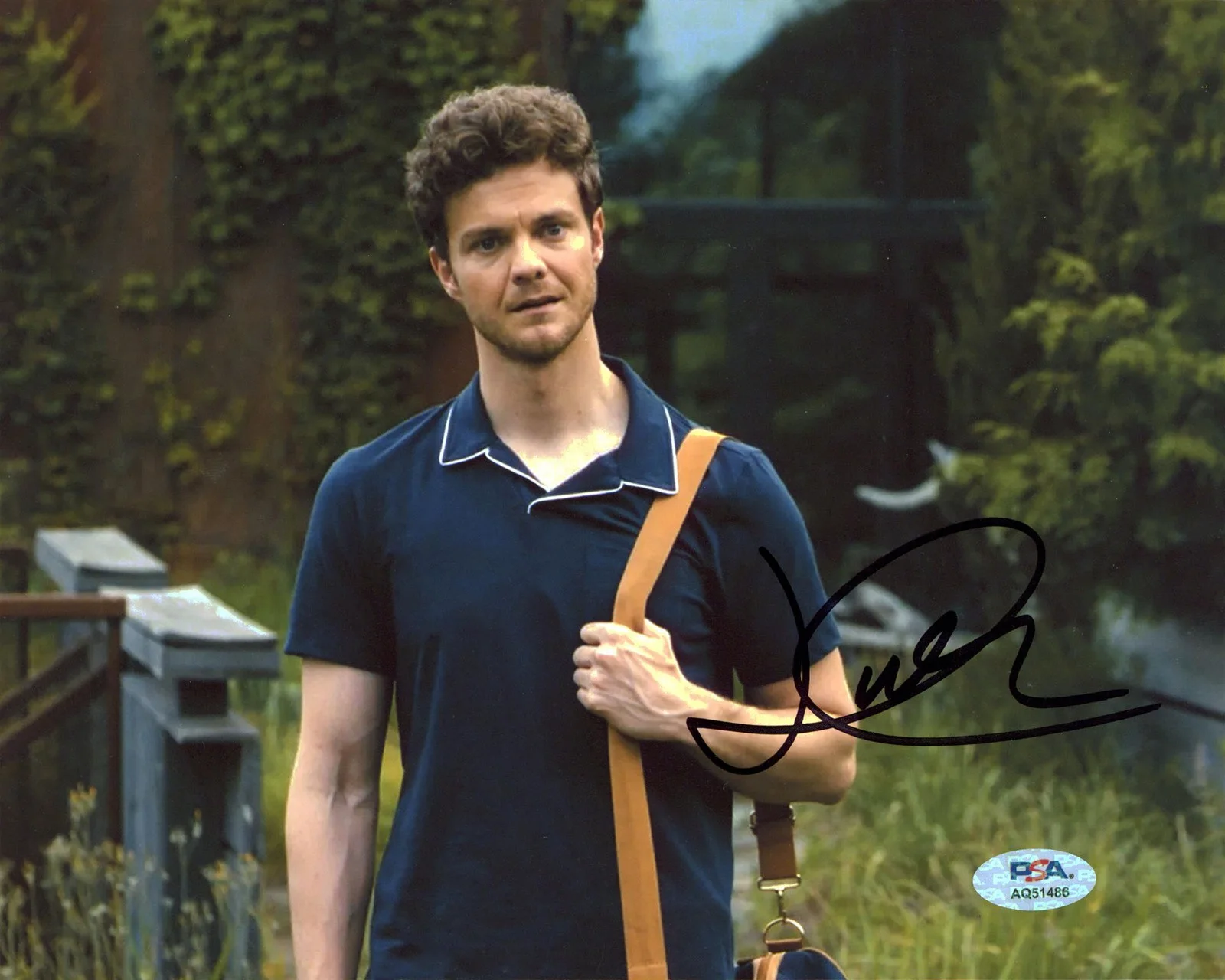Jack Quaid — Jack Quaid Novocaine Authentic Signed 8x10 Horizontal Photo PSA/DNA #AQ51486