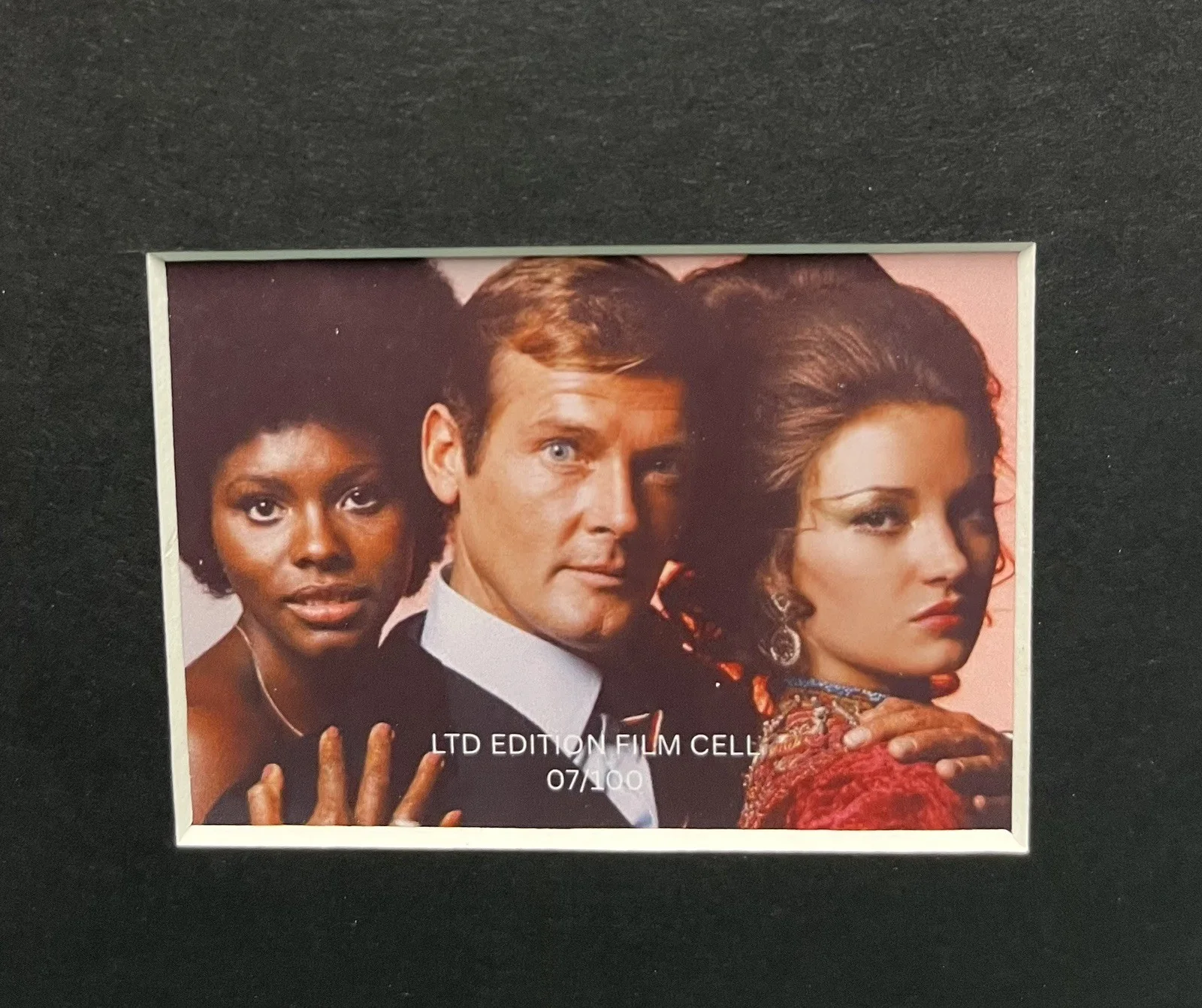 007 JAMES BOND. LIVE AND LET DIE. 35mm Film Cell Mounted Display, image 2