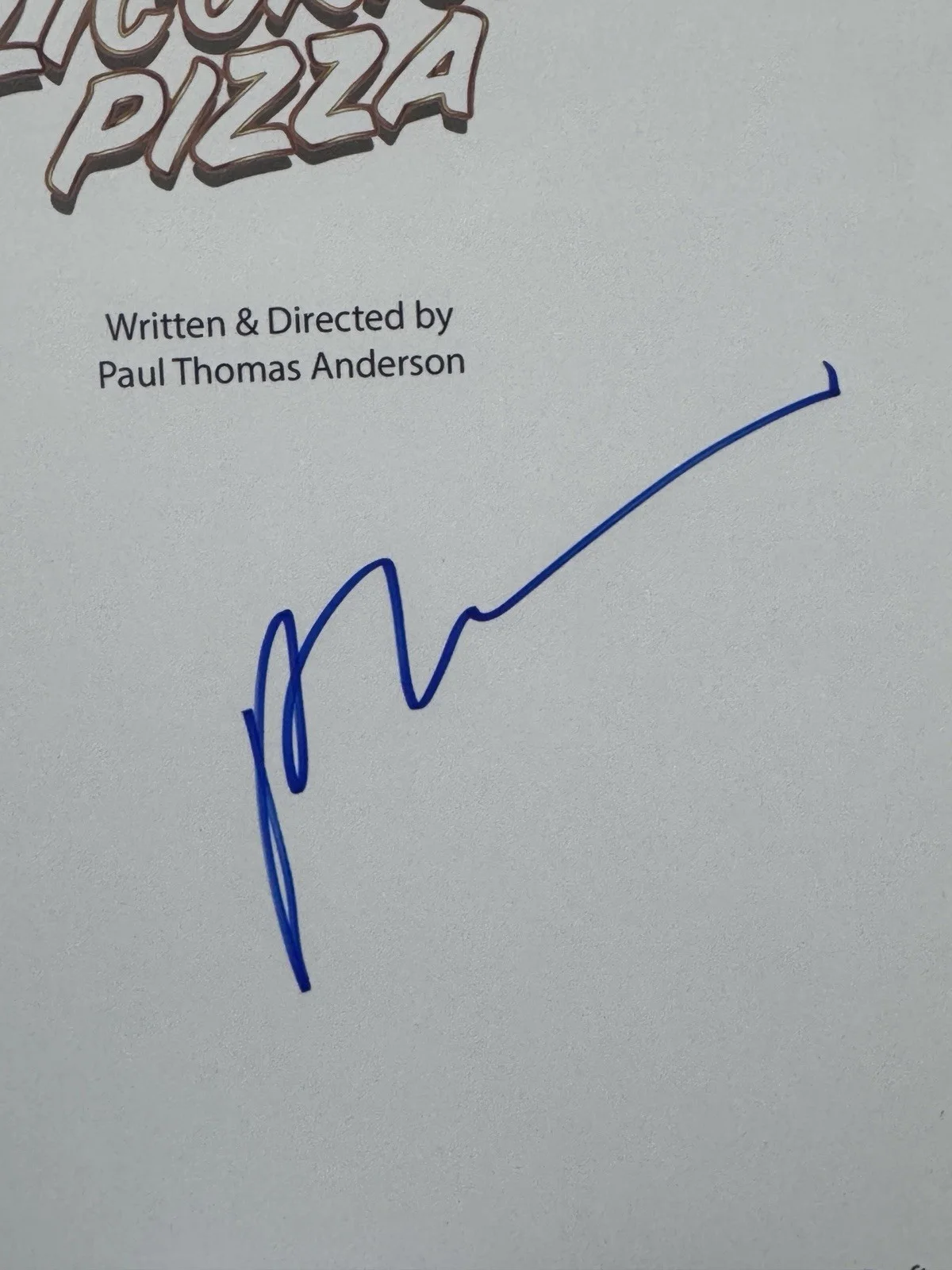 PAUL THOMAS ANDERSON SIGNED AUTOGRAPH LICORICE PIZZA MOVIE SCRIPT COVER PSA 097, изображение 2