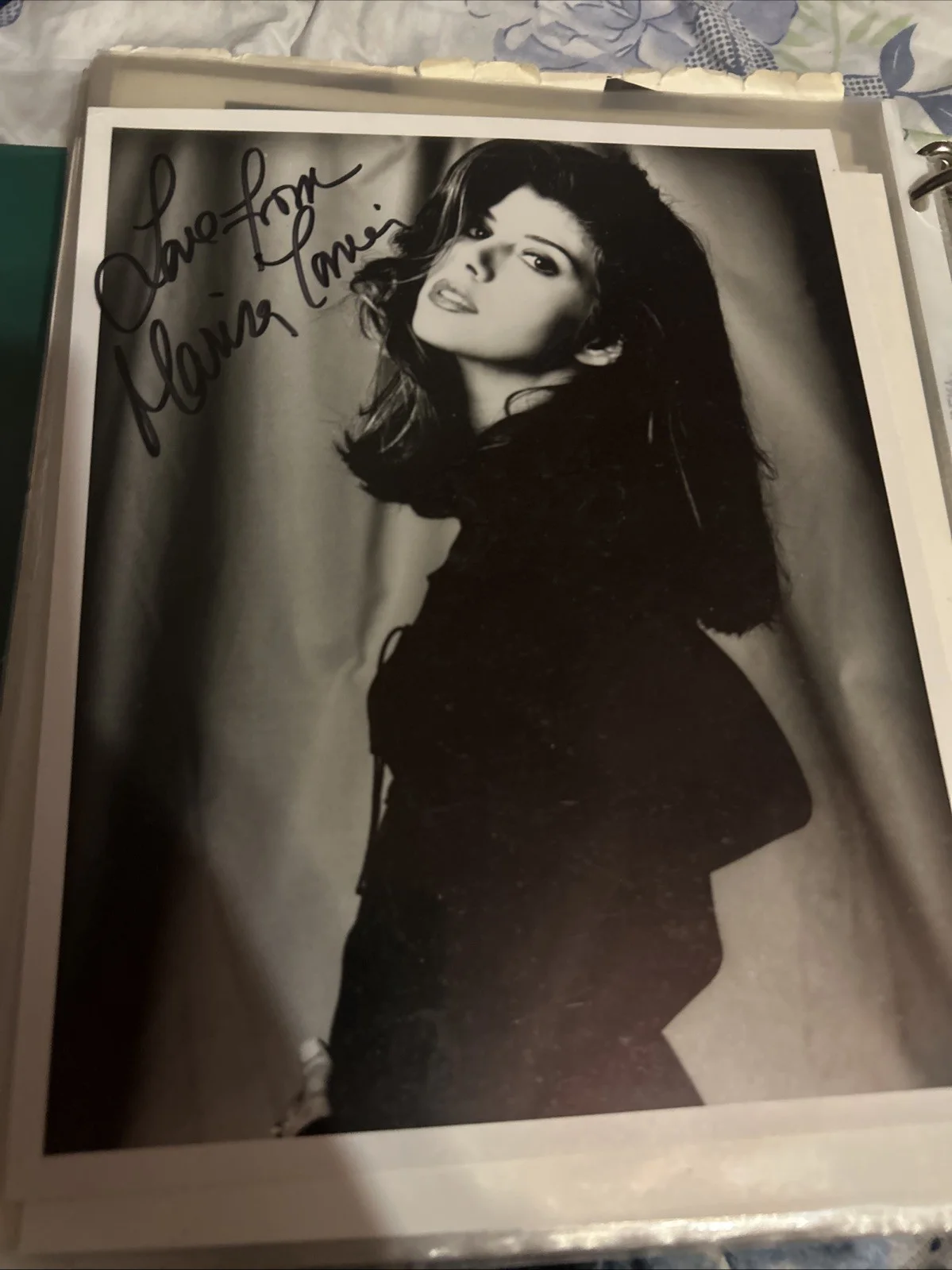 Marisa Tomei — Marisa Tomei Autographed 8 X 10 Black-And-White Photo Original, изображение 3