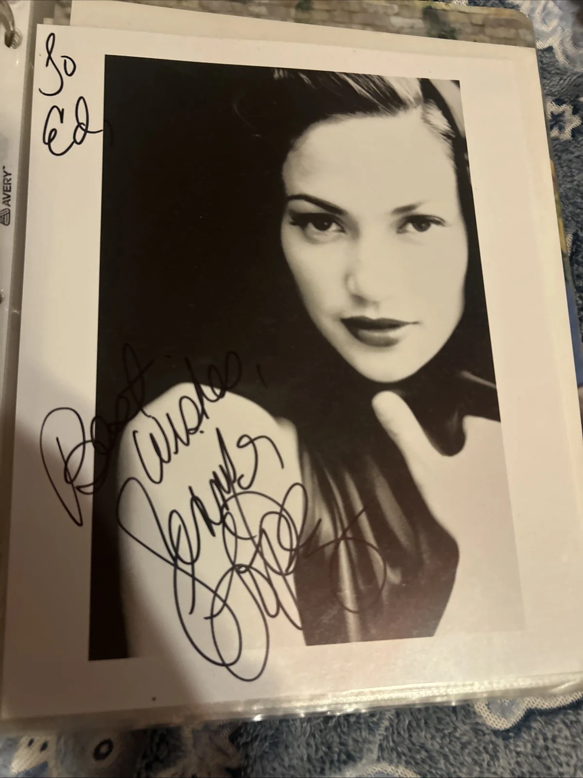 Jennifer Lopez — Jennifer Lopez Autographed 8 X 10 Black-And-White Photo, изображение 3