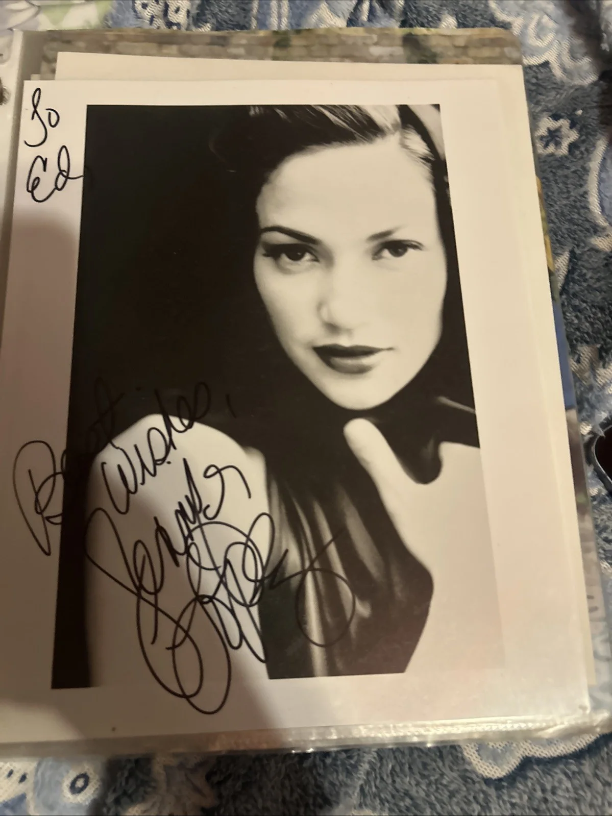Jennifer Lopez — Jennifer Lopez Autographed 8 X 10 Black-And-White Photo, изображение 4