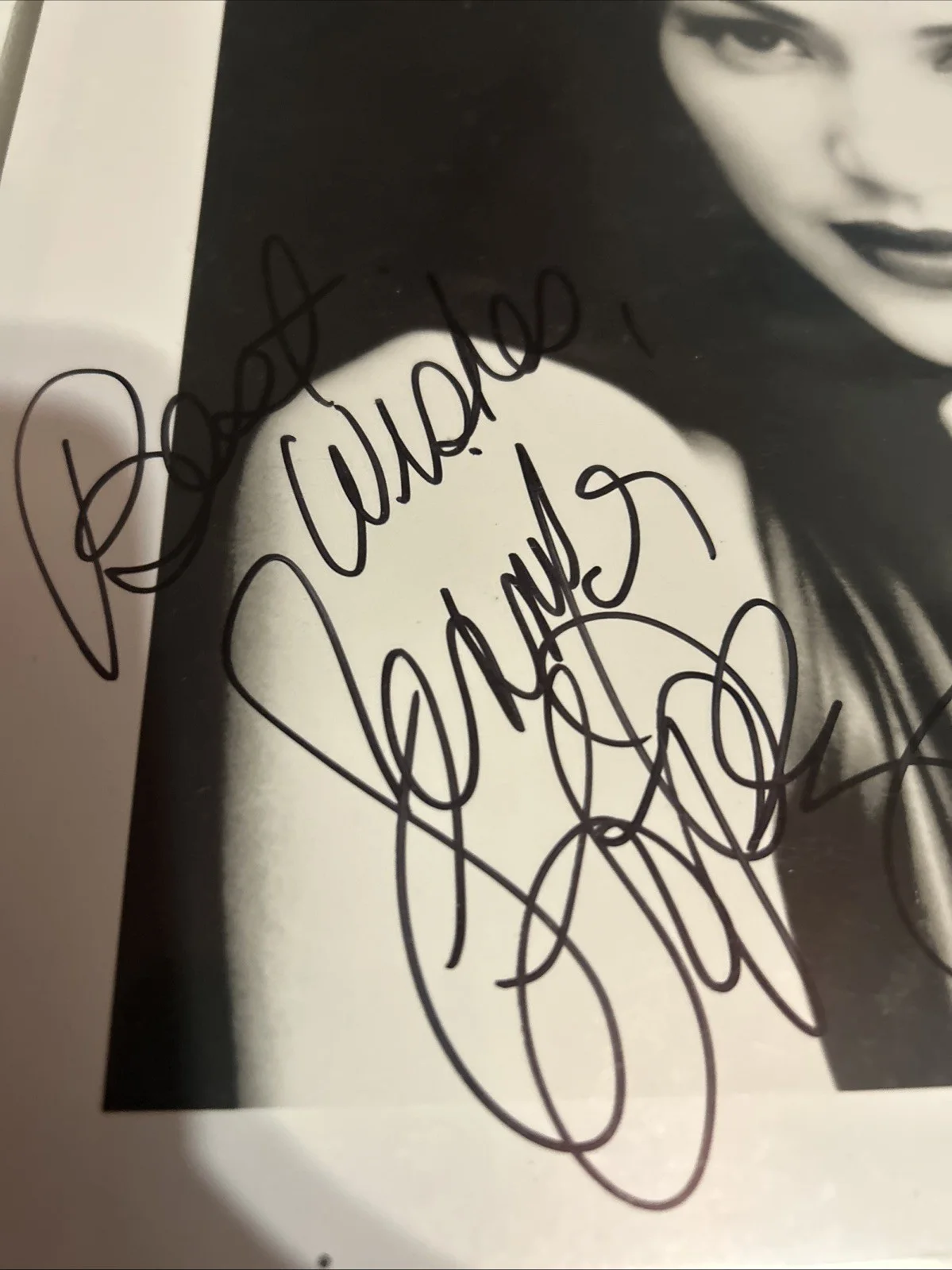 Jennifer Lopez — Jennifer Lopez Autographed 8 X 10 Black-And-White Photo, изображение 5