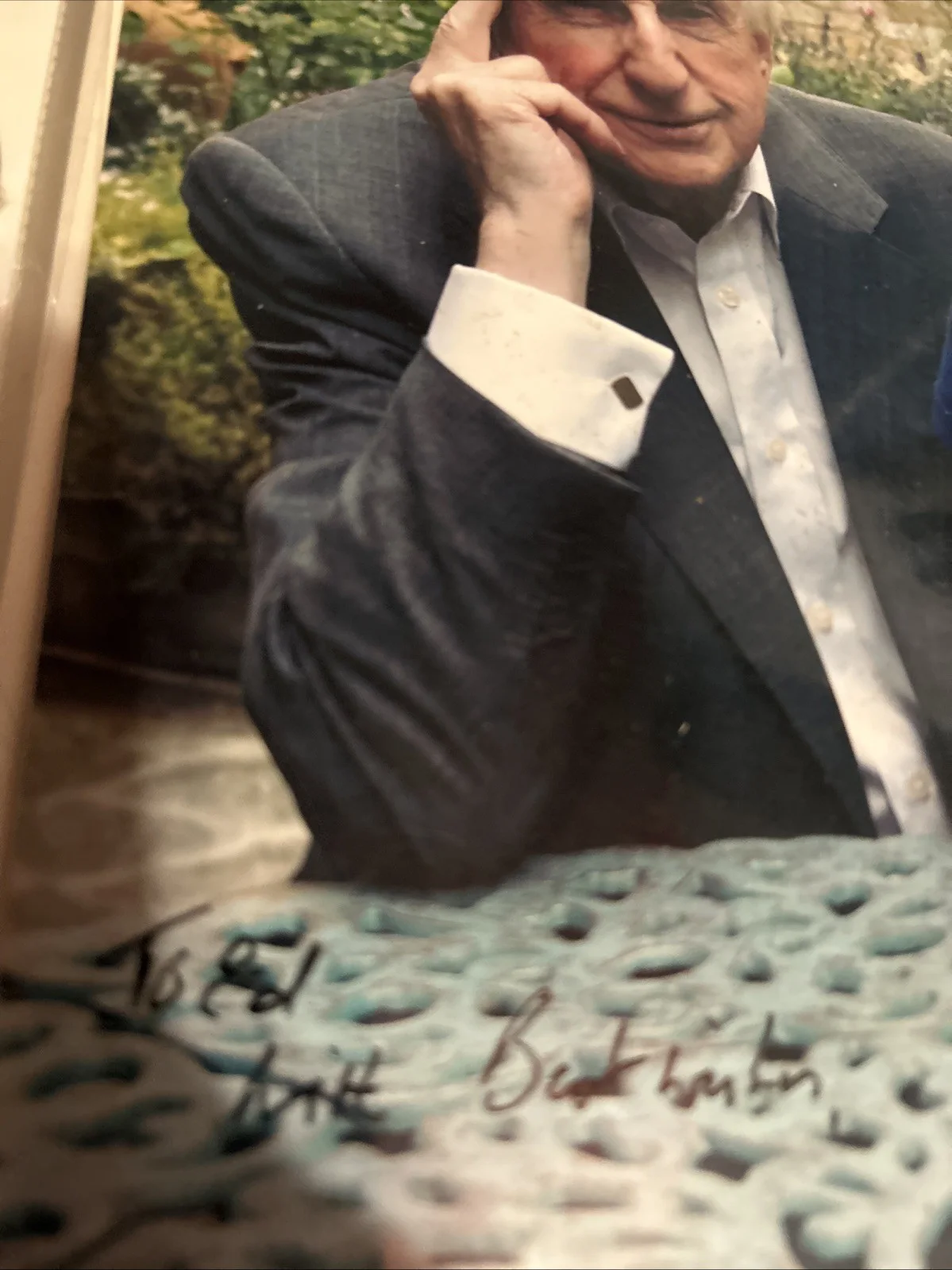 Michael Bond — Michael Bond Autographed 8 X 10 Color Photo Paddington Bear, изображение 2