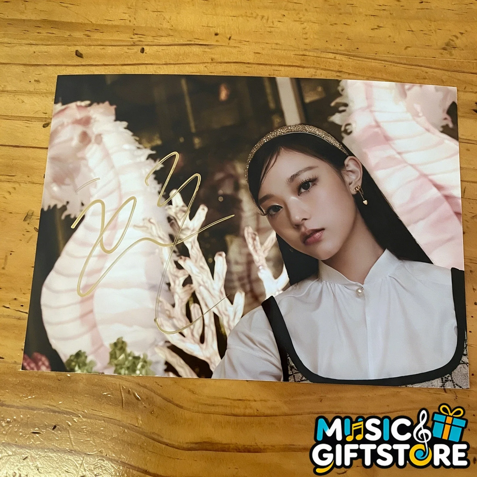 NEWJEANS HAERIN Autographed Signed Photo K-POP Collection 4*6 2025B #MUGS, изображение 4