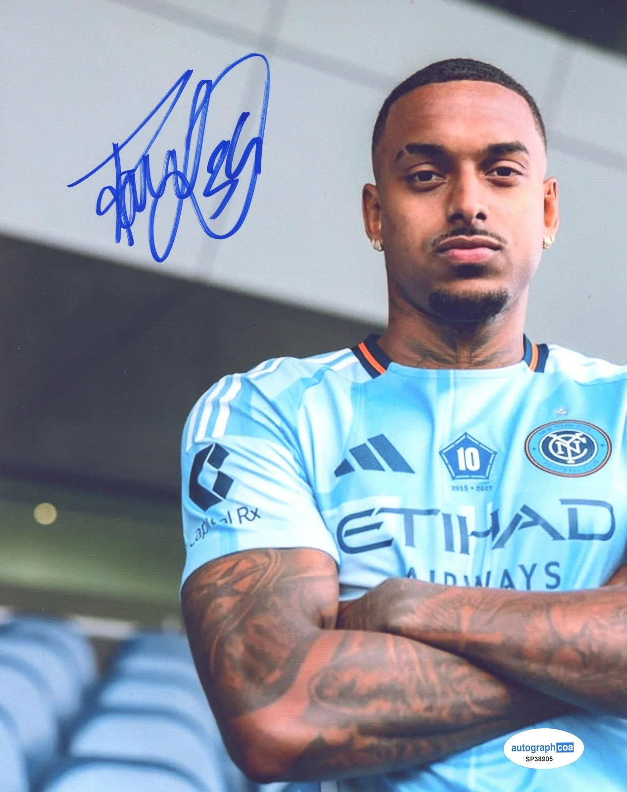 Raul Gustavo — Raul Gustavo AUTOGRAPH Signed New York City Football Club Soccer 8x10 Photo ACOA, изображение 2