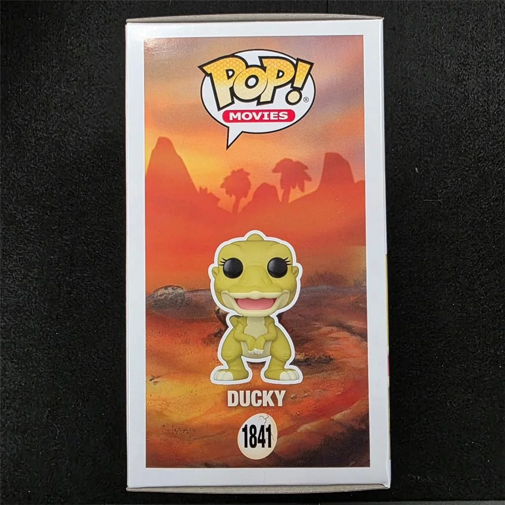 Aria Noelle Curzon — Aria Noelle Curzon signed "Ducky" Funko Pop 1841 Land Before Time autograph JSA, image 4