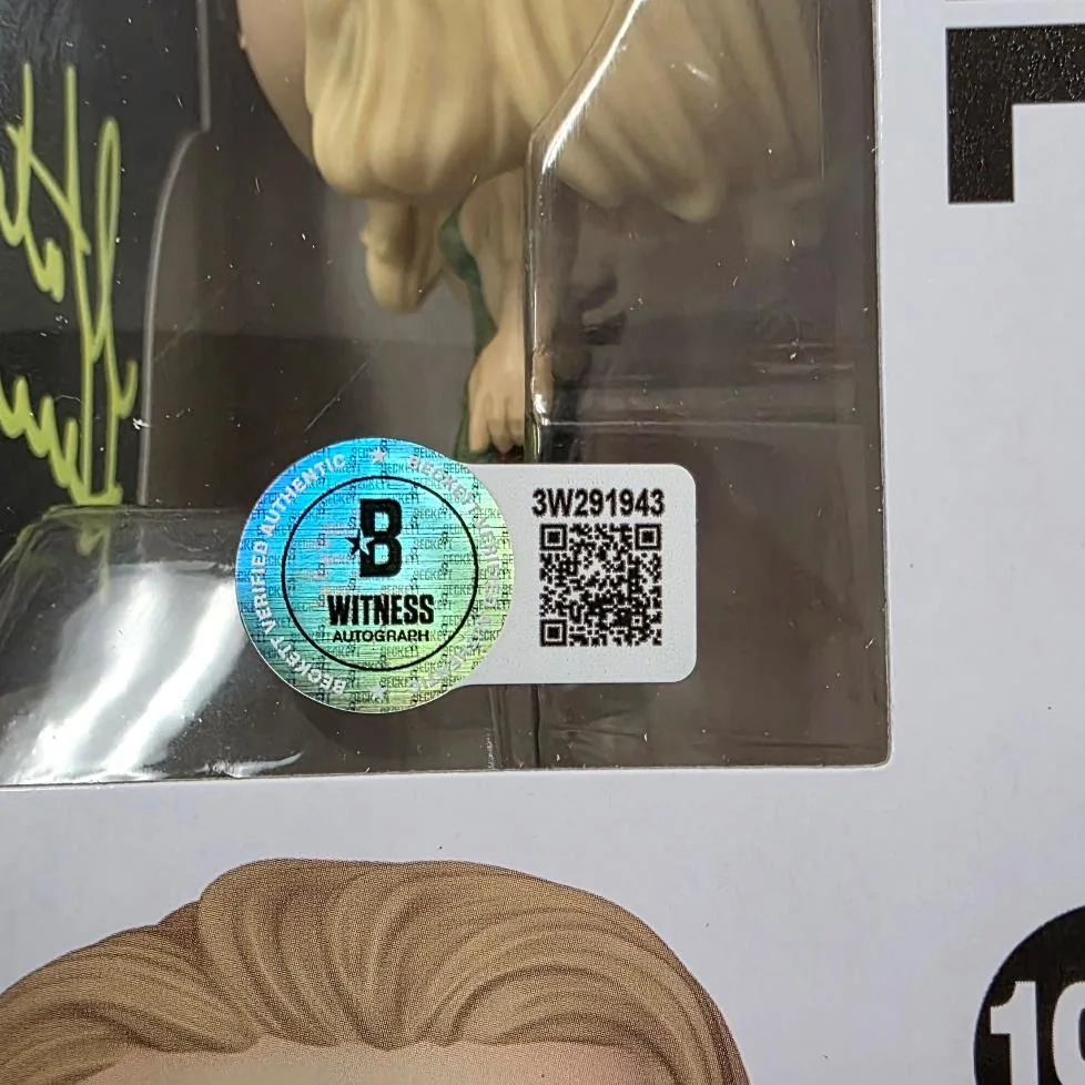 Natasha Henstridge — Natasha Henstridge signed Species "Sil" Funko Pop 1906 autograph ~ Beckett BAS, image 3