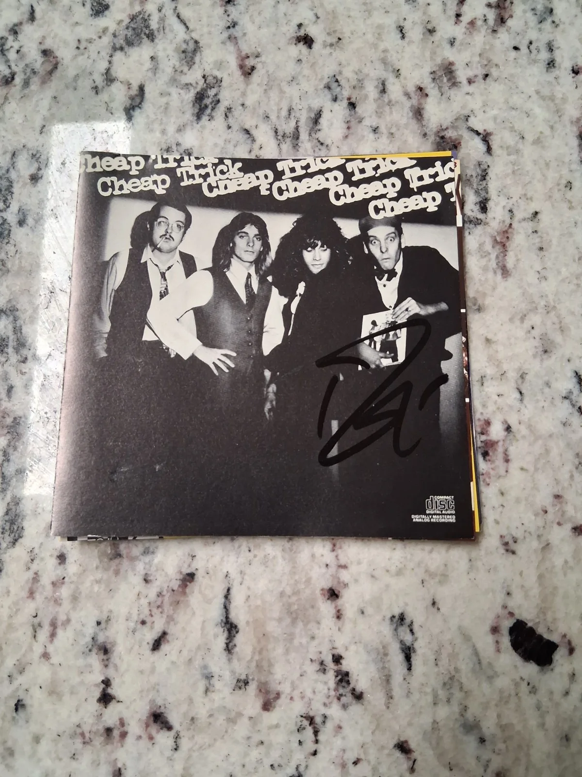 Robin Zander Cheap Trick Signed (8) Cd Booket LOT, image 4