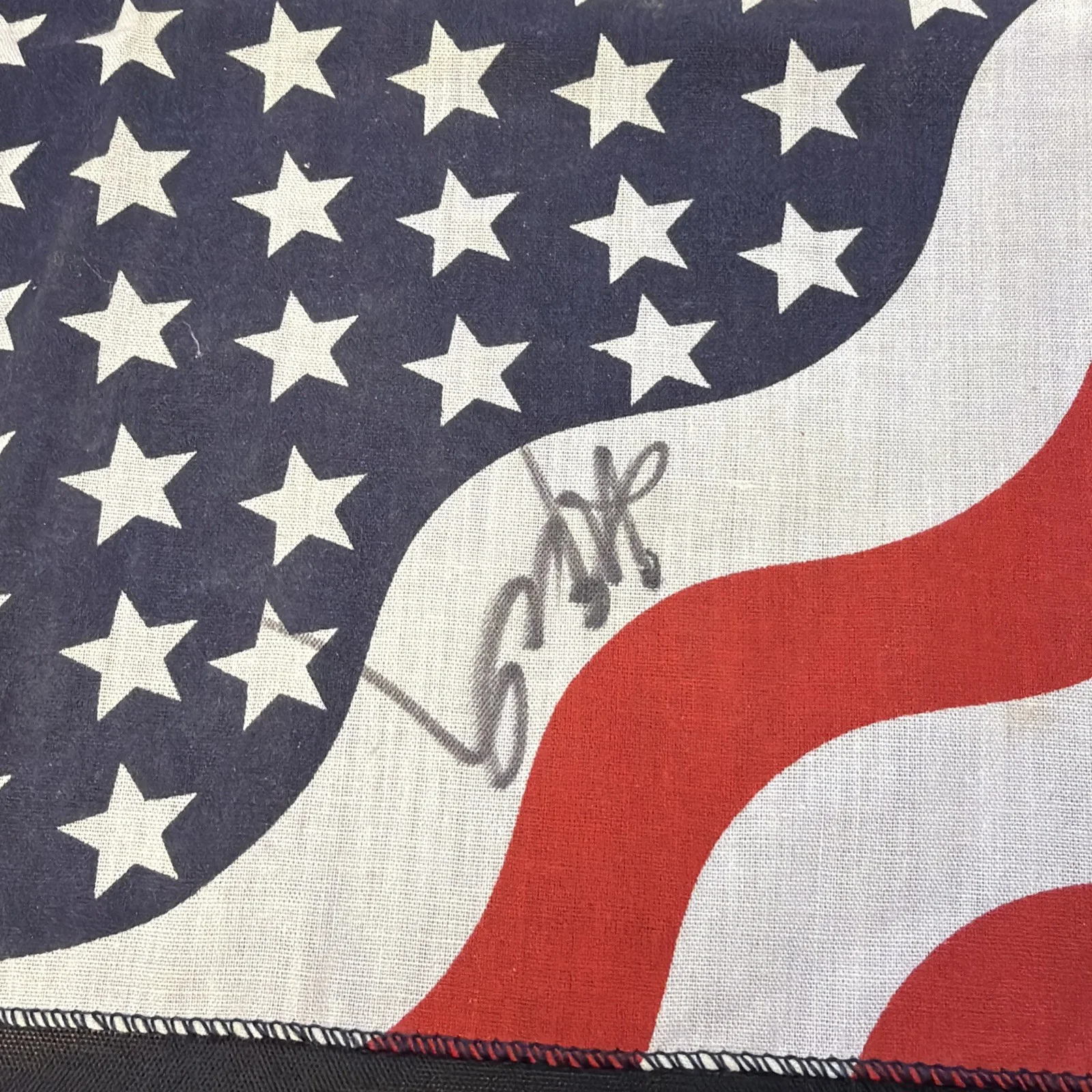 🏜️ 🇺🇸 Willie Nelson 🇺🇸 🏜️ Signed Autograph Bandana COUNTRY ICON, image 2