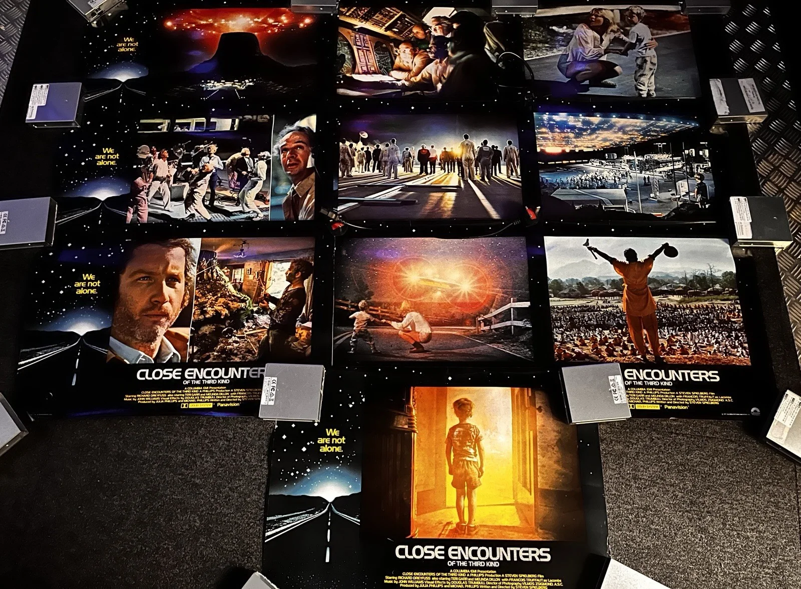 Steven Spielberg CLOSE ENCOUNTERS 1977 Ltd Edition Mini Poster Collection 26x18, изображение 2