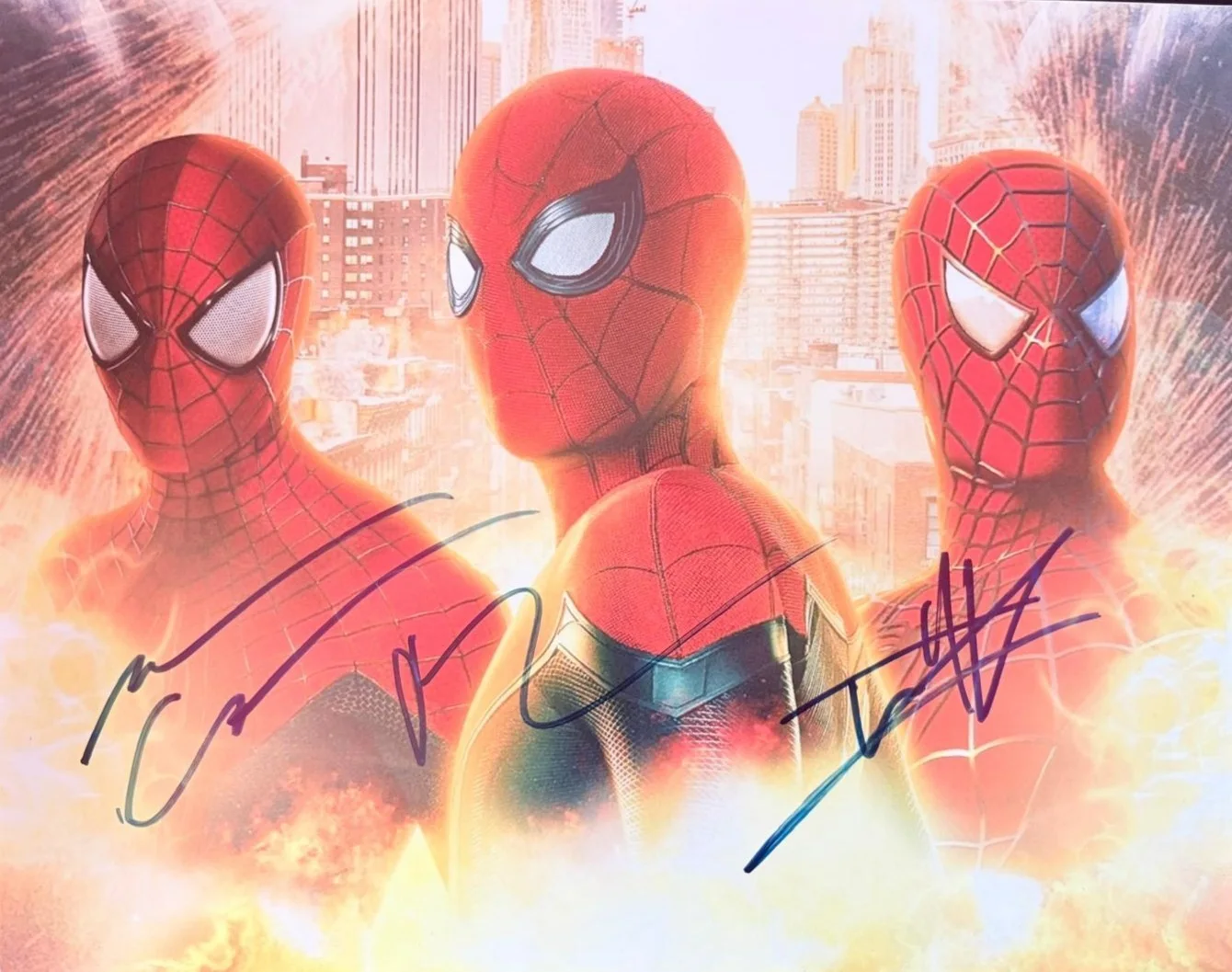 Andrew Garfield, Tobey Maguire & Tom Holland — SPIDERMAN X3 SIGNED AUTOGRAPHED 11X14 PHOTO GARFIELD MAGUIRE HOLLAND RARE PSA