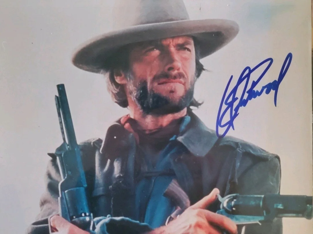 Clint Eastwood — CLINT EASTWOOD SIGNED AUTOGRAPHED PHOTO MOVIE "OUTLAW JOSEY WALES" COA 8X10, изображение 2