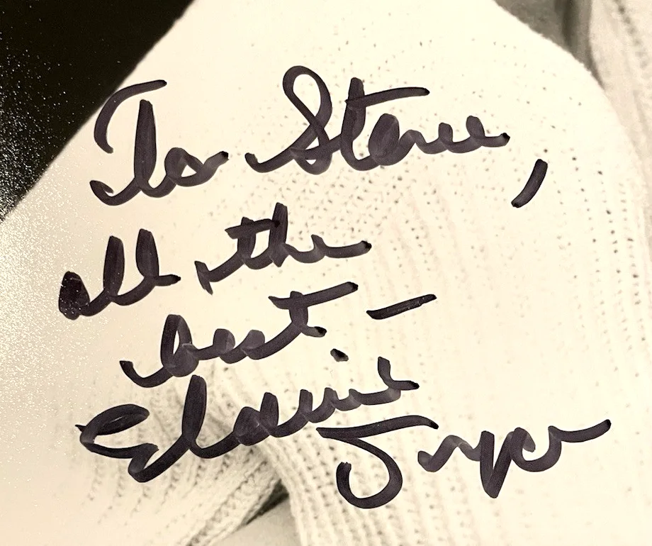 Elaine Joyce — Elaine Joyce 8x10" B&W autographed photo, изображение 2