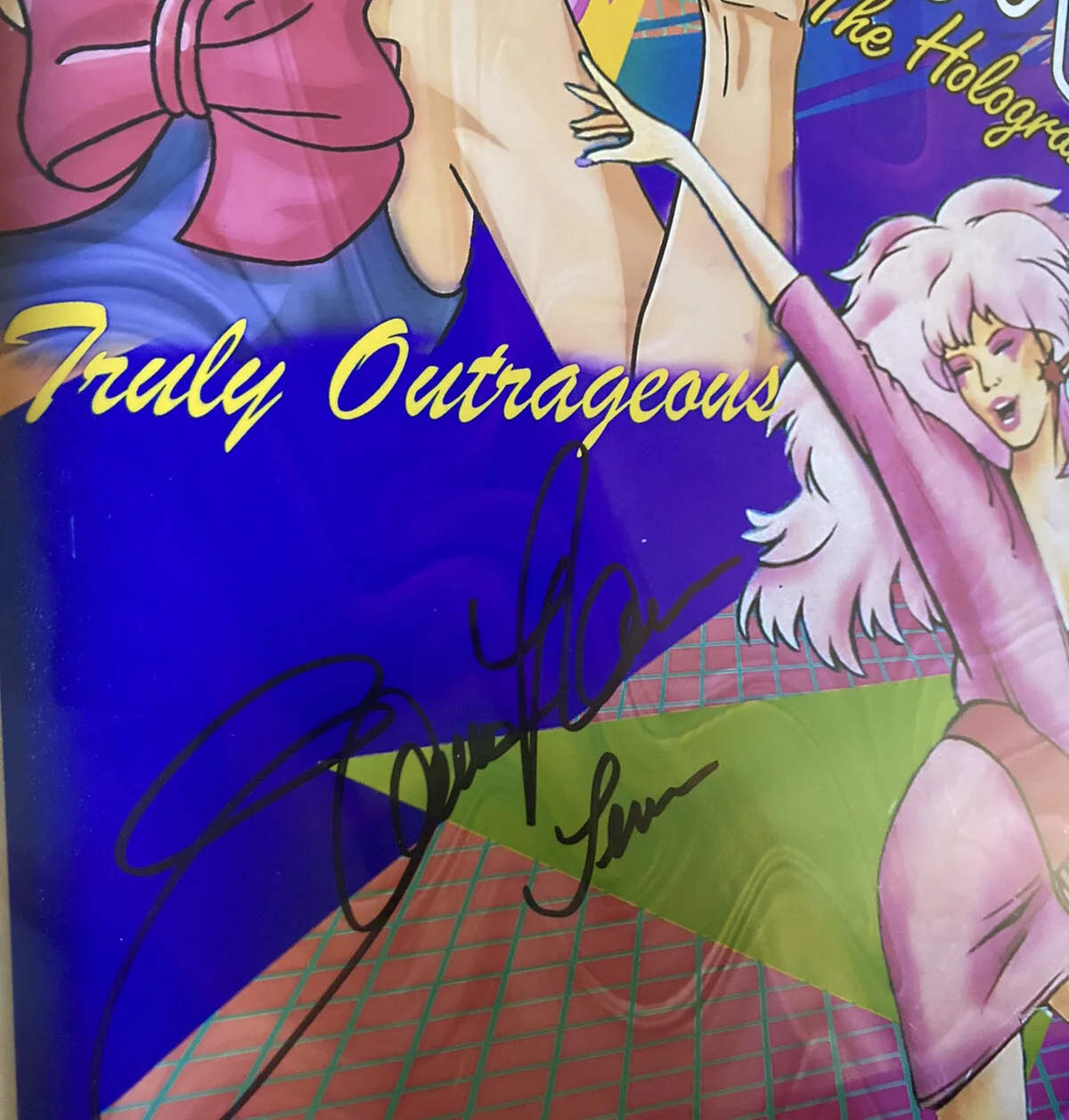 SAMANTHA NEWARK — SAMANTHA NEWARK Authentic Hand Signed JEM and the Holograms 8x10 Print w/ COA, image 2