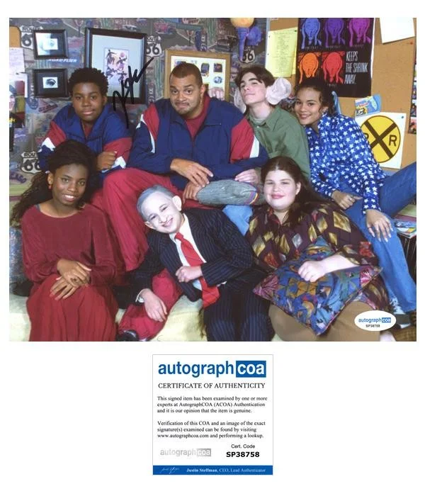 Kenan Thompson — Kenan Thompson "All That" AUTOGRAPH Signed Autographed 8x10 Photo ACOA