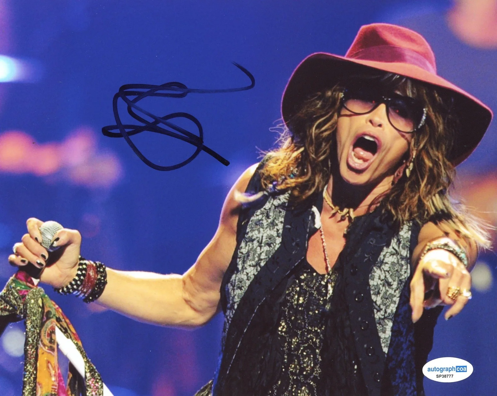 Steven Tyler — Steven Tyler "Aerosmith" Frontman AUTOGRAPH Signed Autographed 8x10 Photo E ACOA, image 2