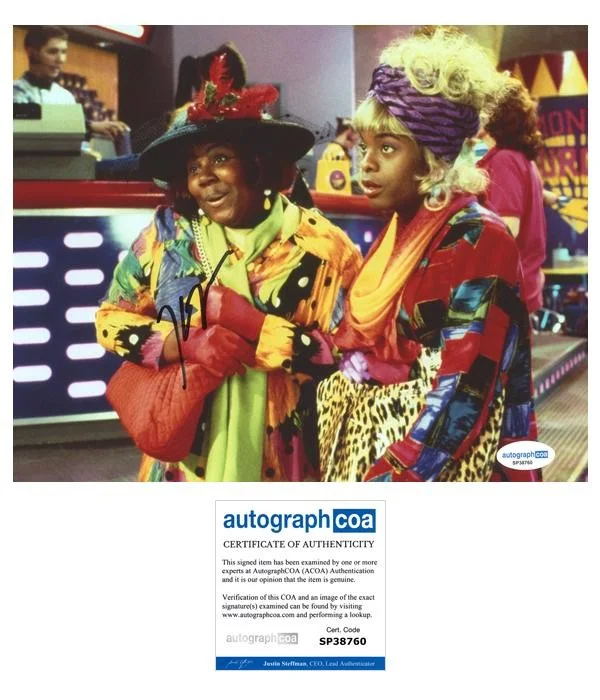 Kenan Thompson — Kenan Thompson "Kenan & Kel" AUTOGRAPH Signed 'Kenan Rockmore' 8x10 Photo B ACOA