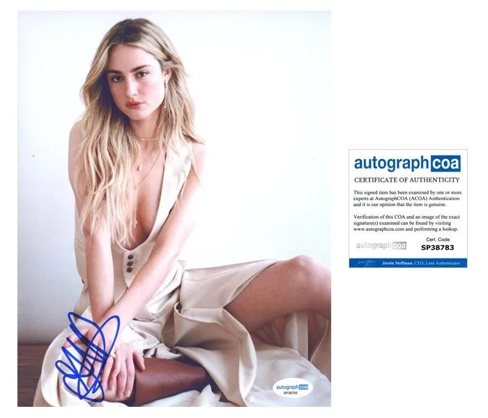 Grace Van Patten — Grace Van Patten "Tell Me Lies" AUTOGRAPH Signed Autographed 8x10 Photo C ACOA