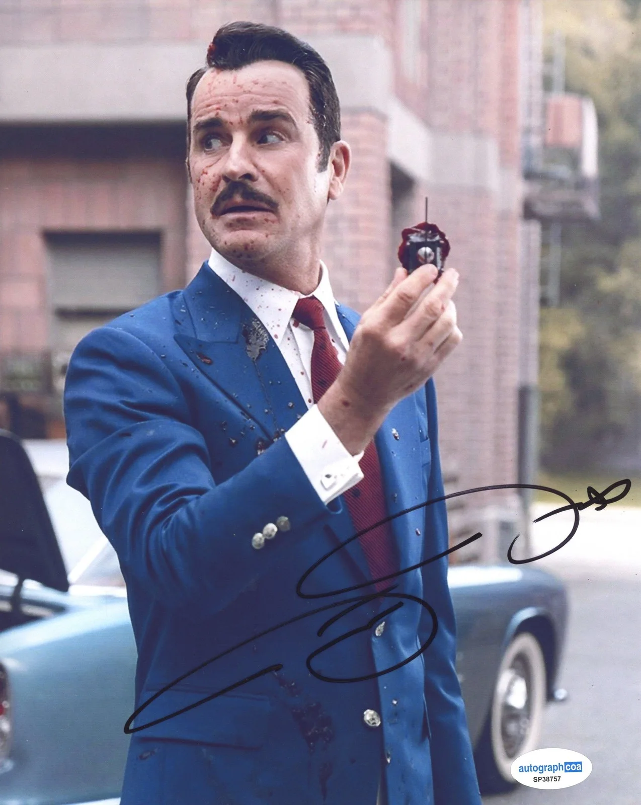 Justin Theroux — Justin Theroux "Fallout" AUTOGRAPH Signed 'Robert House' 8x10 Photo B ACOA, изображение 2