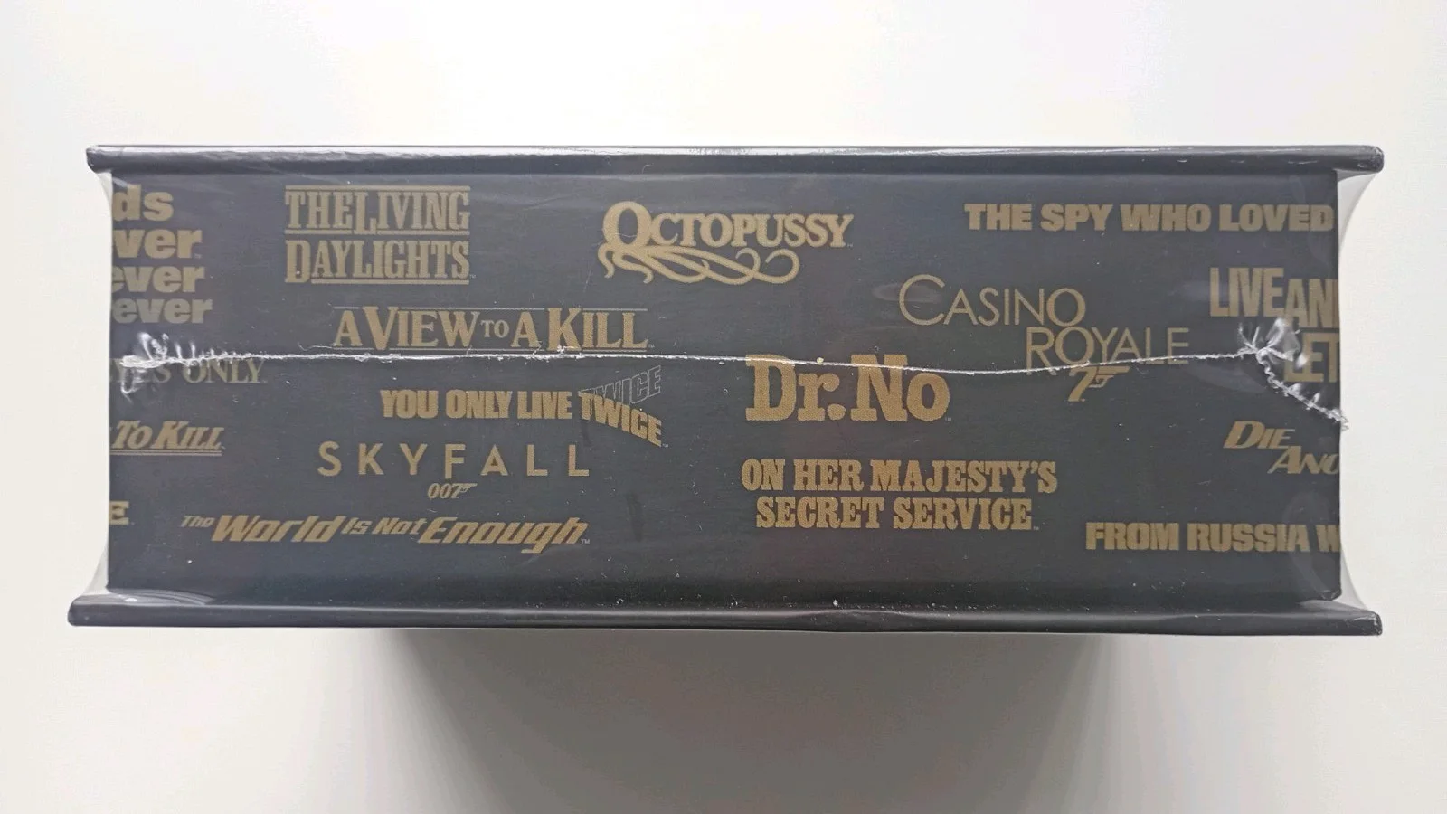 JAMES BOND 007 - 100 Postcards 50th Anniversary box set BRAND NEW SEALED DK, image 4