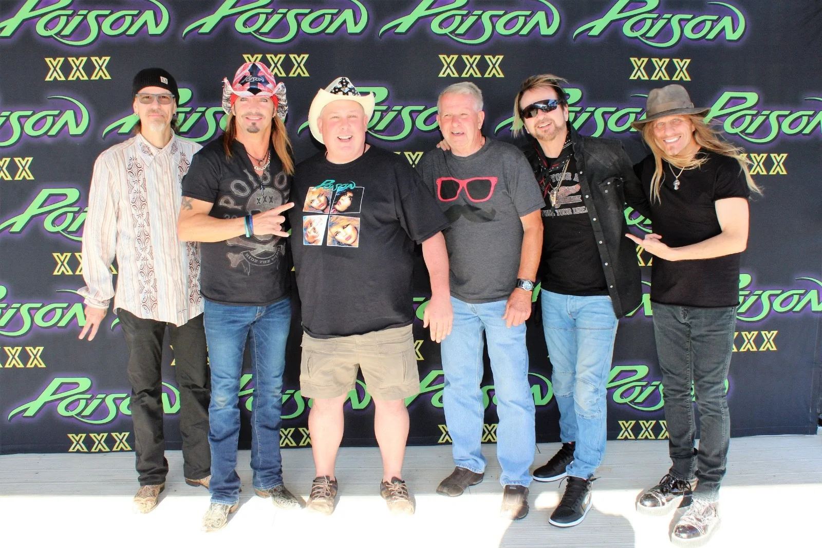 Poison signed 10" Drumhead, изображение 3