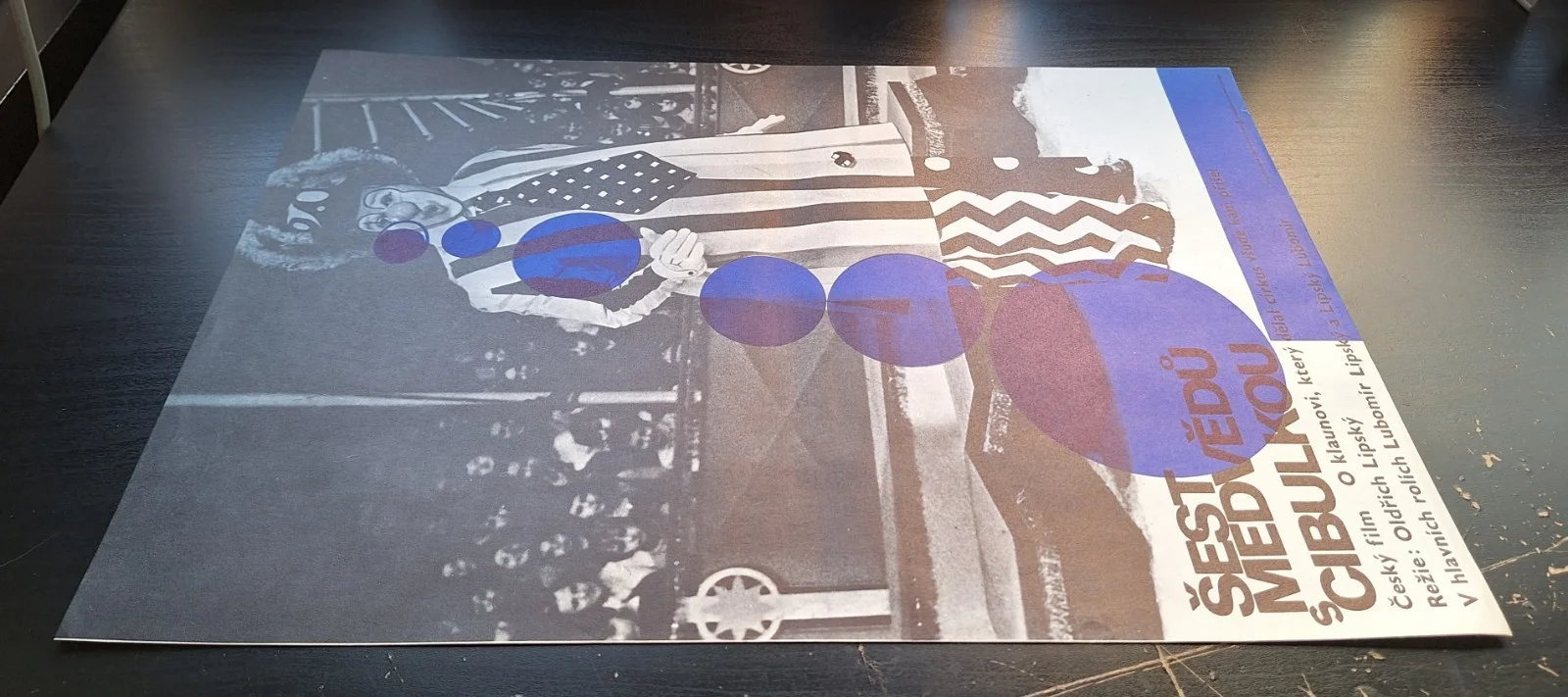 SIX BEARS AND A CLOWN, ORIGINAL A3 CZECH MOVIE POSTER, BLUE VERSION, изображение 2