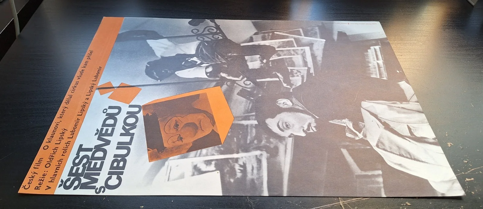 SIX BEARS AND A CLOWN, ORIGINAL A3 CZECH MOVIE POSTER, ORANGE VERSION, изображение 2