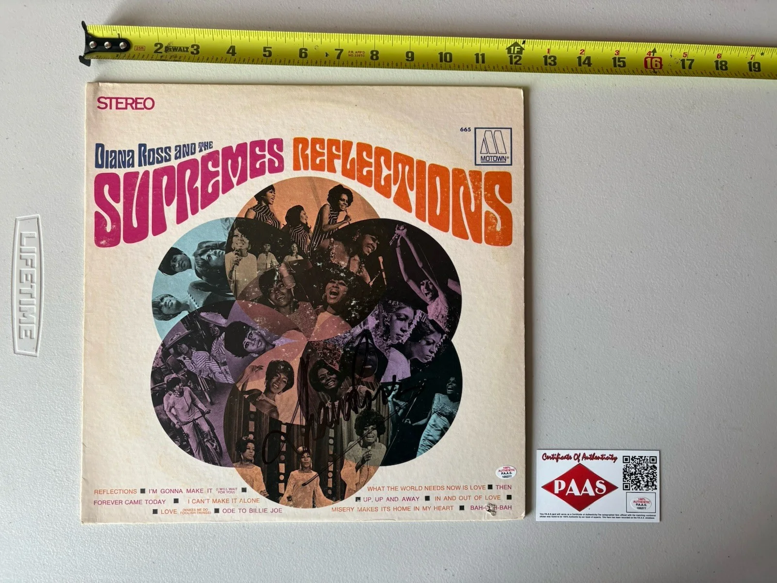 Diana Ross & The Supremes Reflections Autographed Album PAAS COA 277, изображение 4