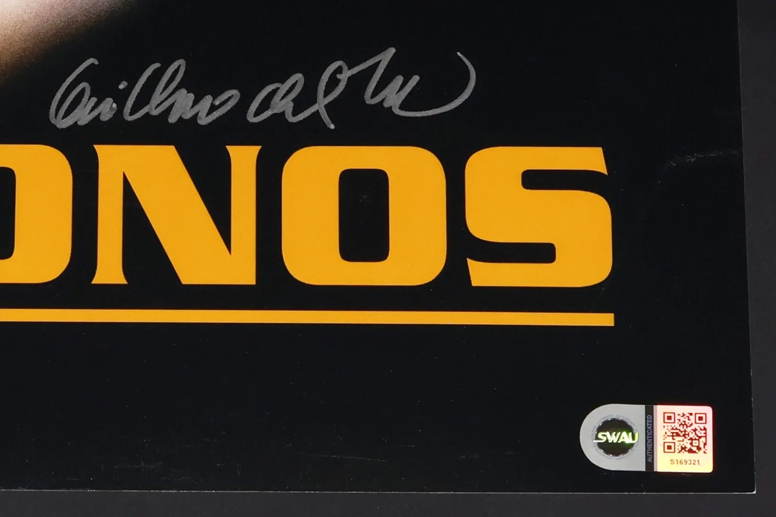 Guillermo Del Toro — GUILLERMO DEL TORO Signed CRONOS 12X18 PHOTO + SWAU COA director autograph, image 2