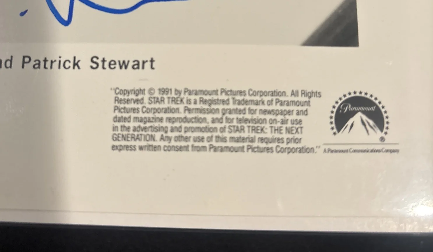 Patrick Stewart — Patrick Stewart Whoopi Goldberg signed 8x10 Star Trek The Next Generation B&W, изображение 4