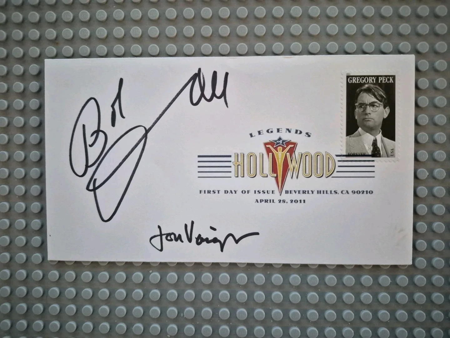 Robert Duvall, Jon Voight — Robert Duvall & Jon Voight Signed Postal FDC. No Inscription., image 2