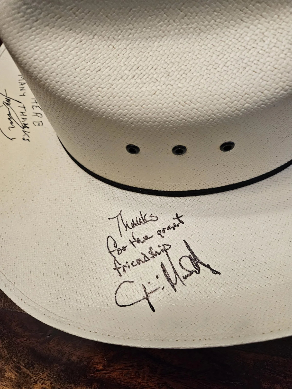 WILLIE NELSON SIGNED COWBOY HAT WITH RAY BENSON W.C.CLARK AND OTHERSS 7 1/4, image 3