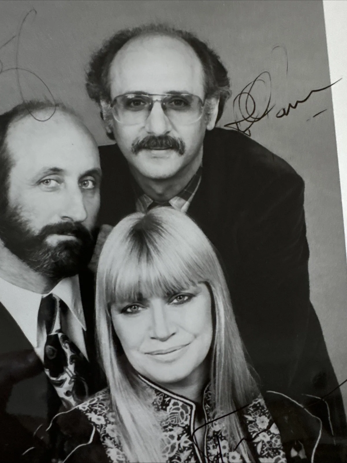 PETER PAUL & MARY SIGNED 8x10 Photo Excellent Condition FOLK SINGERS, image 3
