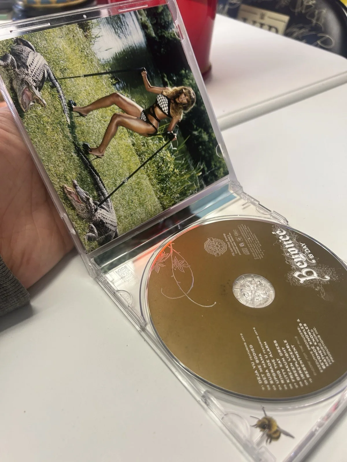 Beyonce REAL hand SIGNED B'Day CD Autographed RARE Destiny's Child, image 3