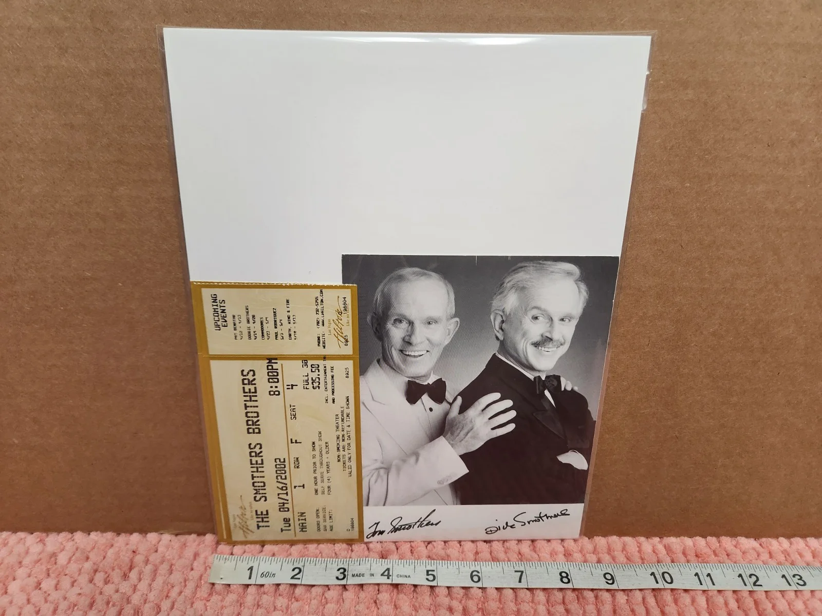 Smothers Brothers — The Smothers Brothers AUTOGRAPH SIGNED Photo & 2 Tickets Las Vegas Show 2002, image 3