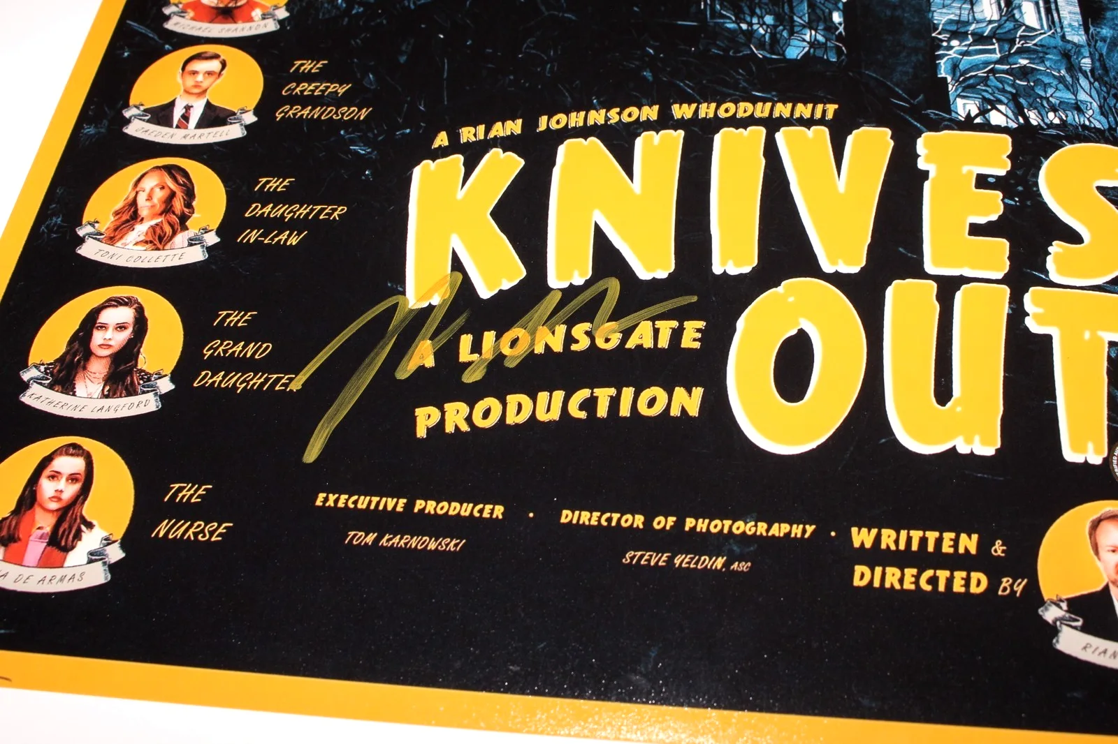 DIRECTOR RIAN JOHNSON SIGNED 'KNIVES OUT' 12x18 MOVIE POSTER BAS BECKETT COA, изображение 2