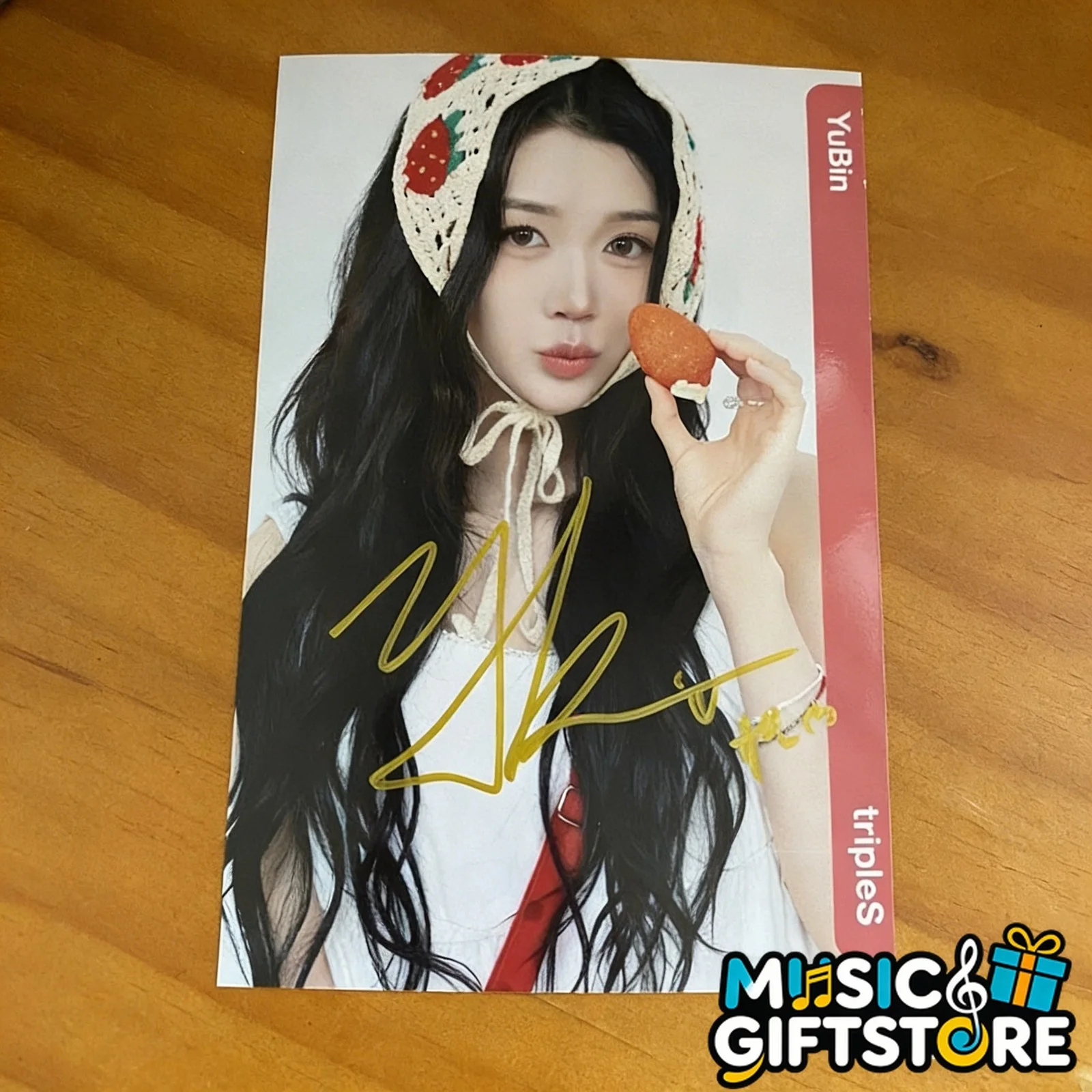 tripleS Yubin Autographed Signed Photo Picture K-POP 4*6 2025 #MUGS, image 3