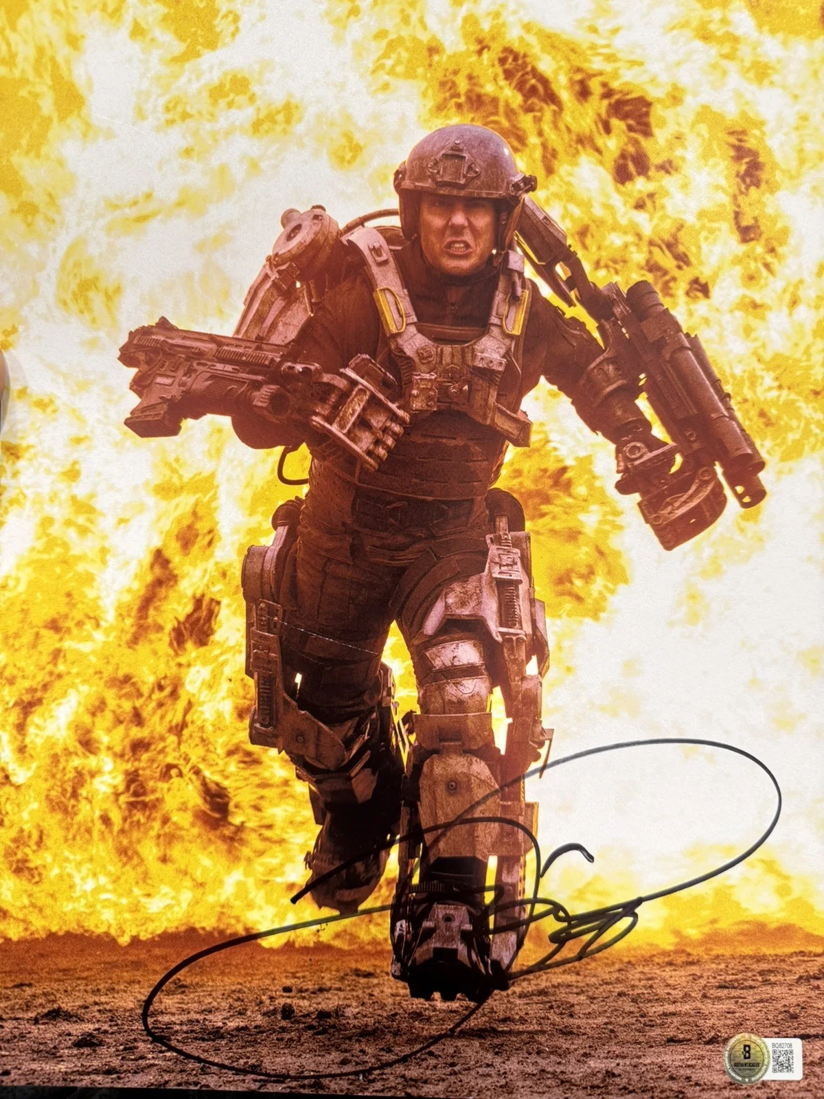 Tom Cruise — Tom Cruise Signed Autograph 11x14 Photo Top Gun Mission Impossible Beckett JSA