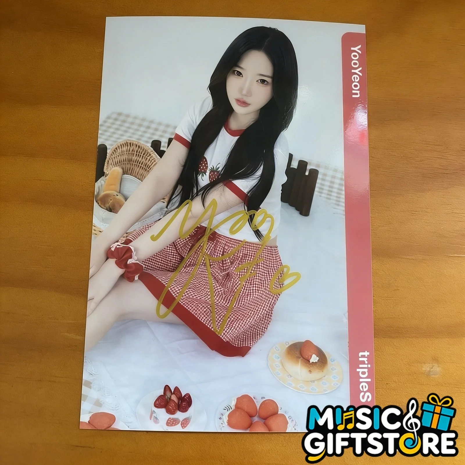 tripleS Yooyeon Autographed Signed Photo Picture K-POP 4*6 2025 #MUGS, изображение 4