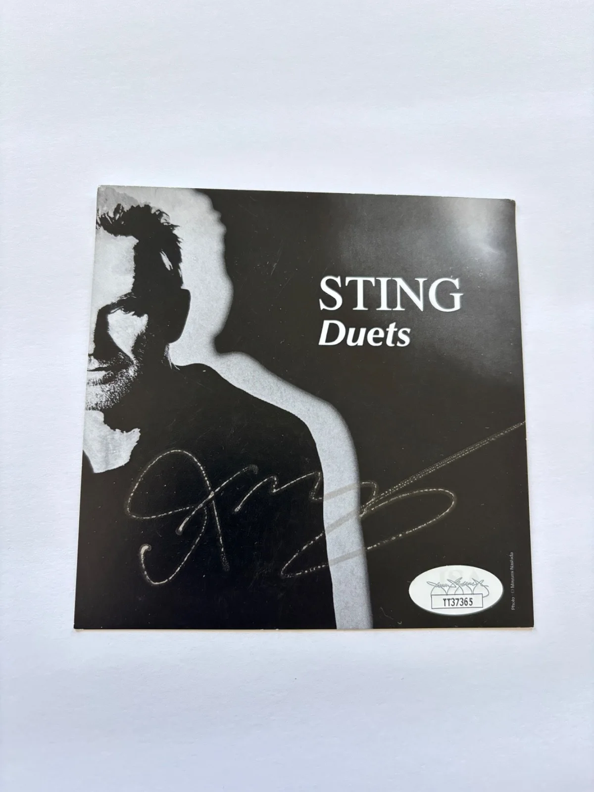 STING SIGNED DUETS FRAMED CD COVER INSERT THE POLICE SINGER JSA, image 2