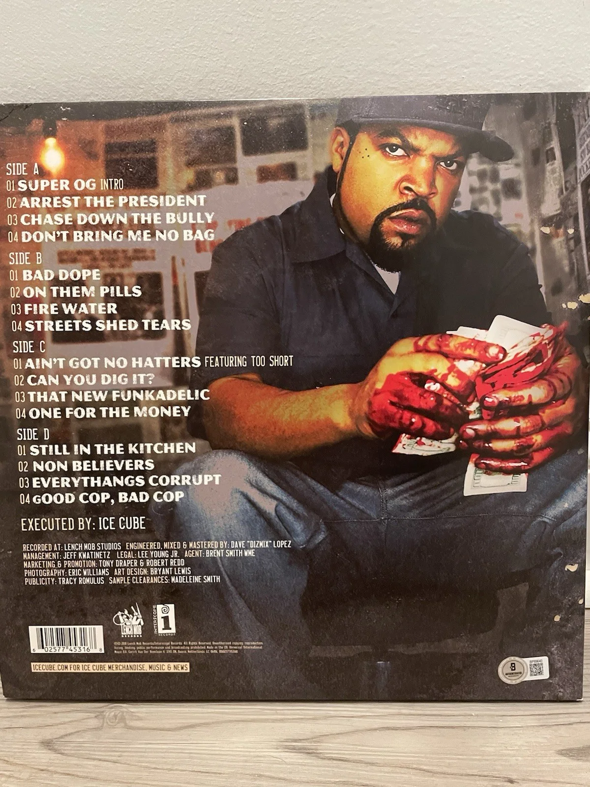 Ice Cube Autographed 'Everythangs Corrupt' Album Beckett Authenticated Original, image 2