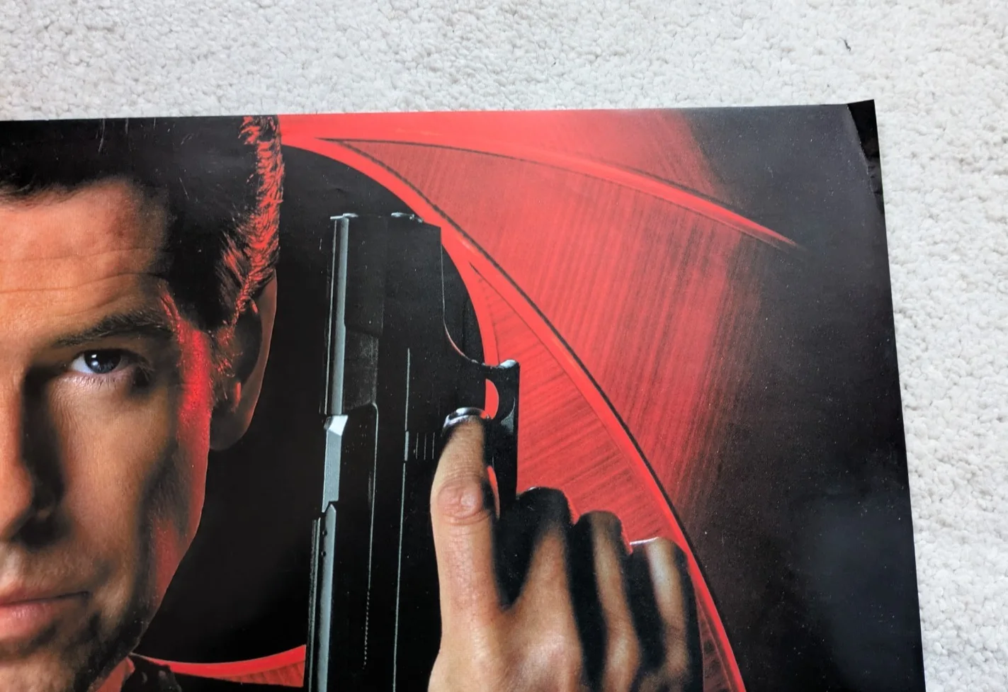 TOMORROW NEVER DIES 007 Pierce Brosnan 2 movie Promo Mini Posters 16"x12", image 4