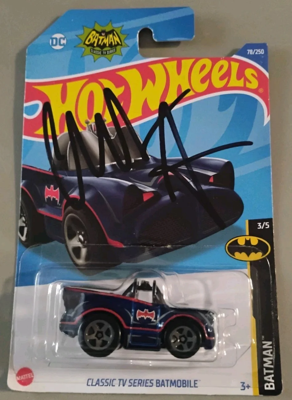 Christian Bale — CHRISTIAN BALE BATMAN THE DARK KNIGHT HOTWHEELS BATMOBILE SIGNED EXACT PROOF PIC